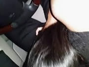 Estaba conduciendo y mi novia me chupaba